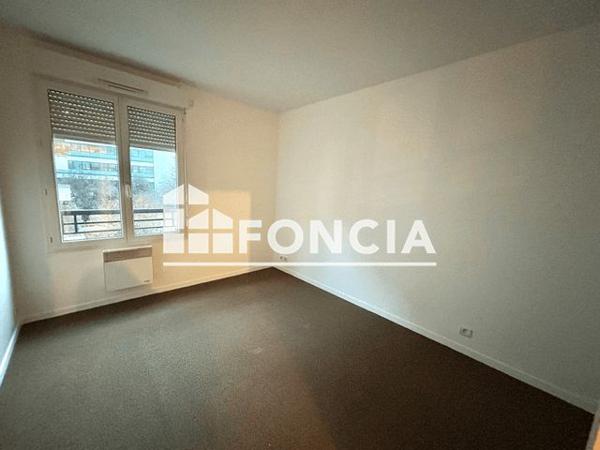 Location Appartement 4 pièces 85.01 m² - 8 RUE DANTON Montrouge 92120