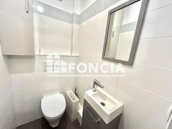 Location Appartement 4 pièces 85.01 m² - 8 RUE DANTON Montrouge 92120