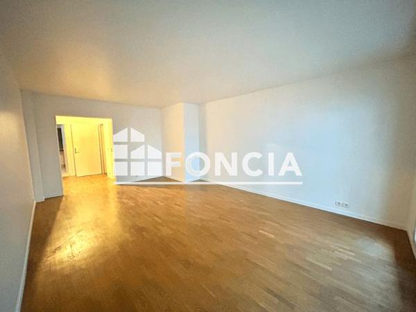 Location Appartement 4 pièces 85.01 m² - 8 RUE DANTON Montrouge 92120