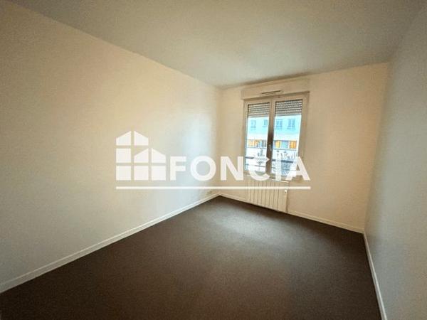 Location Appartement 4 pièces 85.01 m² - 8 RUE DANTON Montrouge 92120