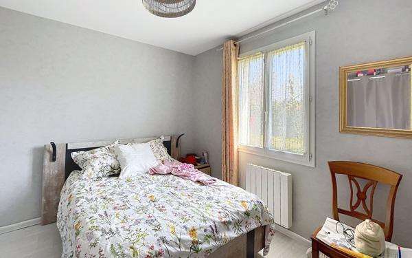 Maison à vendre    5 pièces •  Ginestet