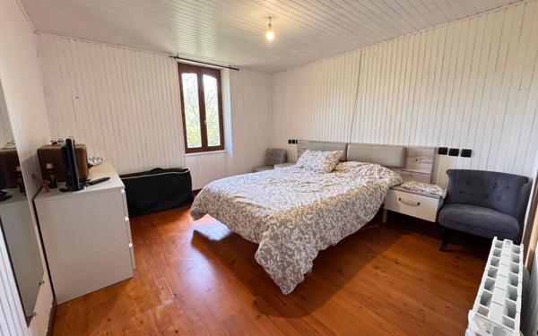 Maison à vendre    5 pièces •  Saubusse