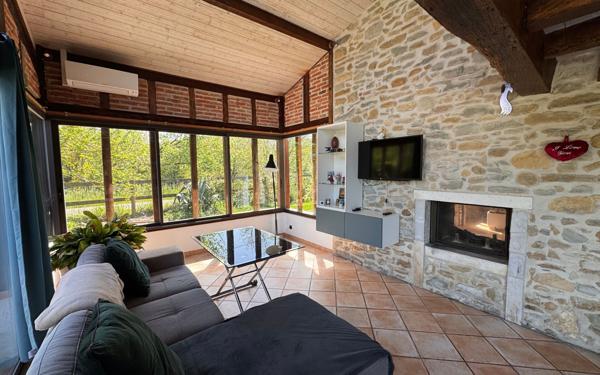 Maison à vendre    5 pièces •  Saubusse