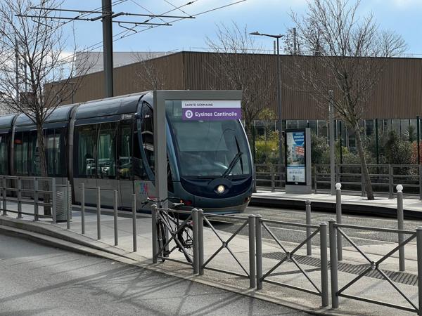 Appartement T4, 3 chambres, garage et parking.