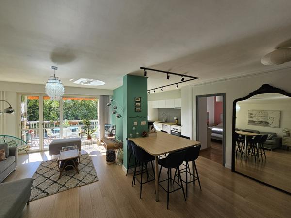 Apt (84400) Apt Luberon, magnifique appartement T5 de 103 m² entièrement rénové avec terrasse.