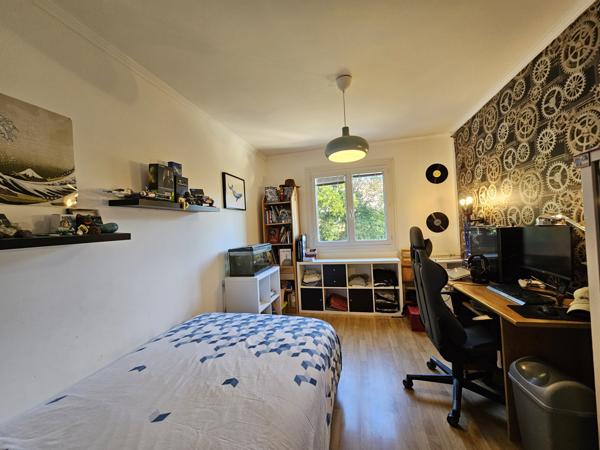 Apt (84400) Apt Luberon, magnifique appartement T5 de 103 m² entièrement rénové avec terrasse.