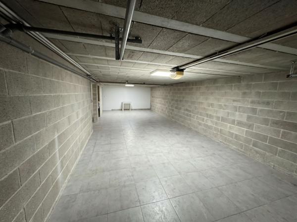 Pavillon  récent plain-pied T6 129m² sur sous-sol aménagé