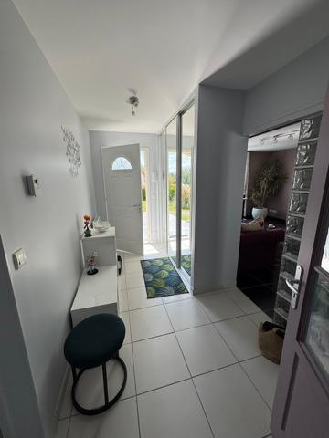 Pavillon  récent plain-pied T6 129m² sur sous-sol aménagé