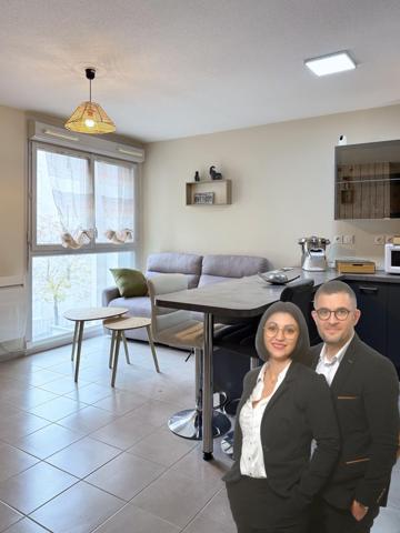 Appartement T3 rénové avec loggia et garage