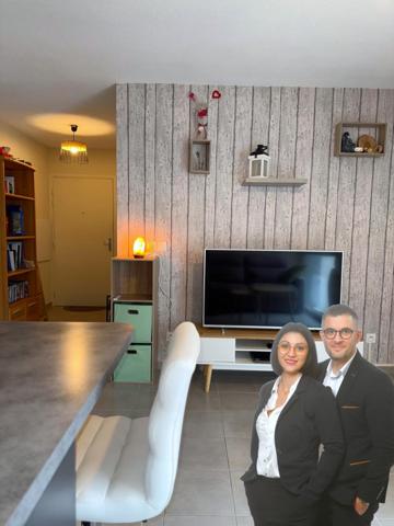 Appartement T3 rénové avec loggia et garage