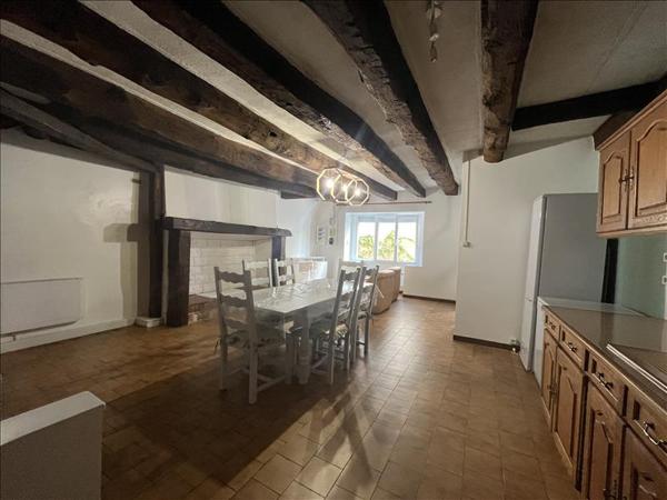 Appartement à louer |  NEGRONDES |  3 pièces | 79 m²