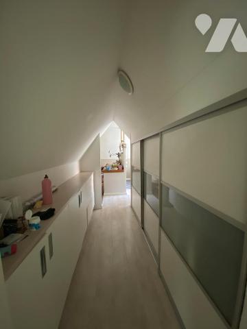 A VENDRE WATTIGNIES, Village, contemporaine individuelle S/900m2