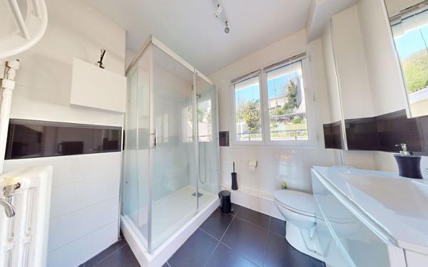 Maison à vendre    6 pièces • 110 m2 Le Havre