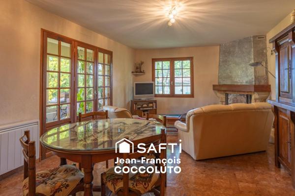 Maison 4 chambres avec parc et piscine