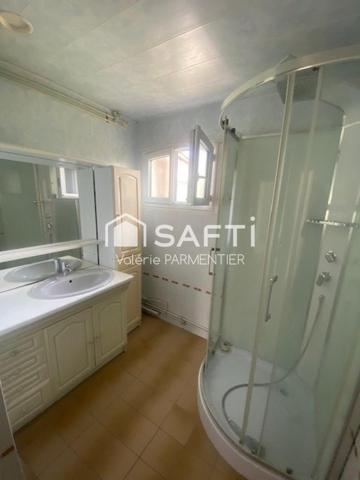 Maison de plain-pied 3 chambres avec jardin exposé sud – Garage