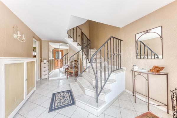 Lagny-sur-Marne (77400) Maison 7 pièces 150 m²