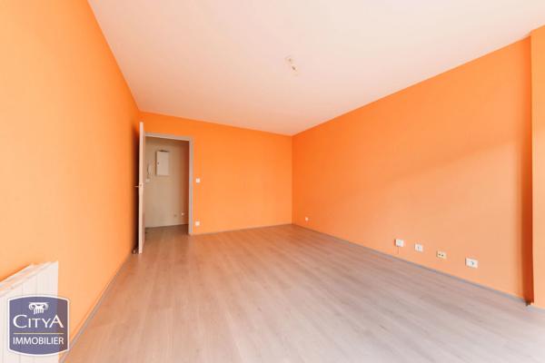 Appartement à vendre 2 pièces 46m² Clermont-Ferrand (63000)