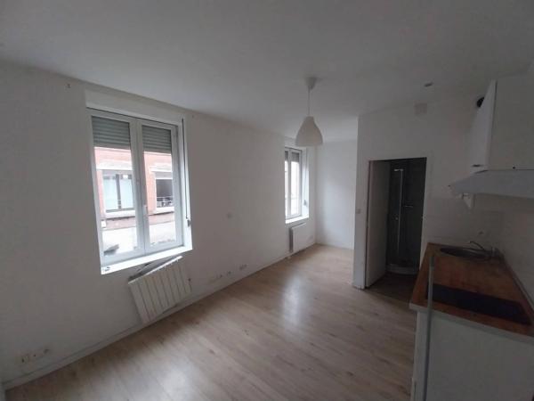Location immobilière : Appartement à Roubaix  1 pièce 18 m² 412 € / Mois (Charges comprises)- ASD Immobilier.
