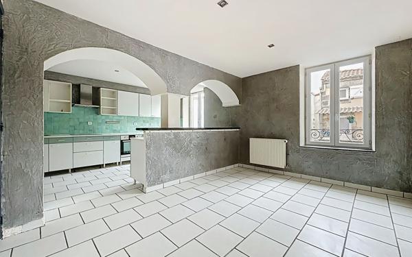 Maison à vendre    5 pièces •  Aulnat