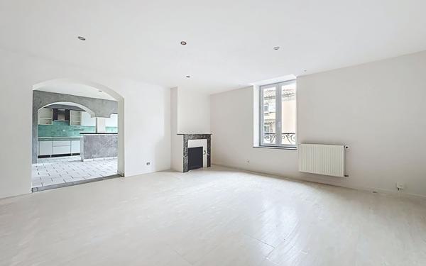 Maison à vendre    5 pièces •  Aulnat