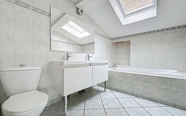 Maison à vendre    5 pièces •  Aulnat