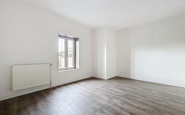 Maison à vendre    5 pièces •  Aulnat