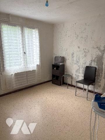 TOURNON Nord - Maison lumineuse au calme avec jardin et grand garage.