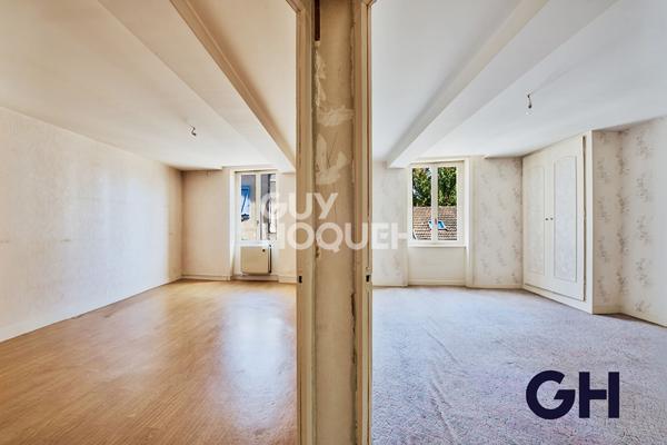 IMMEUBLE DE RAPPORT - TARARE - HYPERCENTE