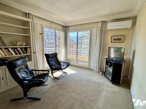 4p+c, vue massif de Belledonne, terrasse, grand garage