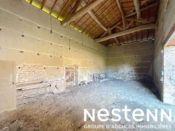 À vendre : Charmante dépendance avec fort potentiel Crottet (01290)