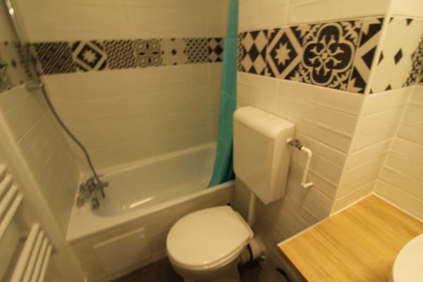 RUEIL MALMAISON STUDIO MEUBLE EN COEUR DE VILLE