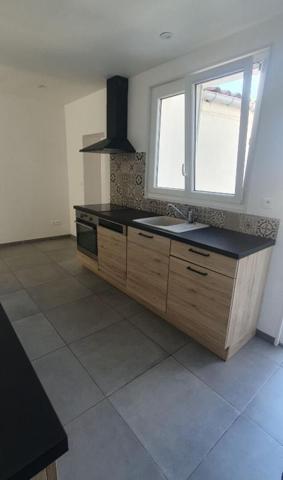 Maison Rochefort 3 pièce(s) 65 m2 + grand garage