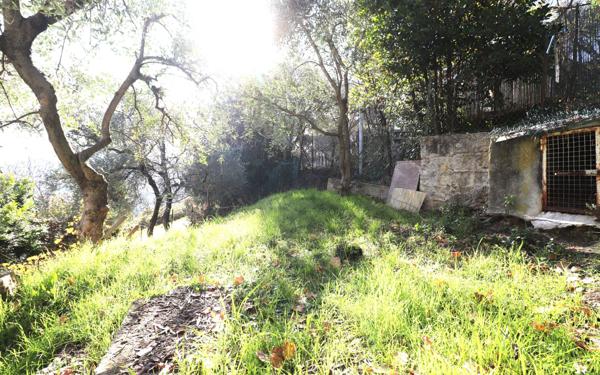 Maison à vendre    2 pièces • 60 m2 Berre-les-Alpes