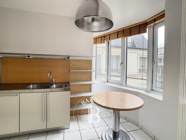 Paris 8ème, Appartement 3 Chambres -  118 m² à vendre