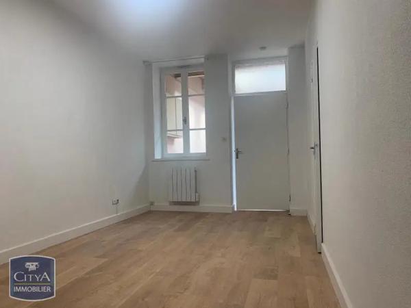 Appartement à louer 1 pièce 22.2m² Mâcon (71000)