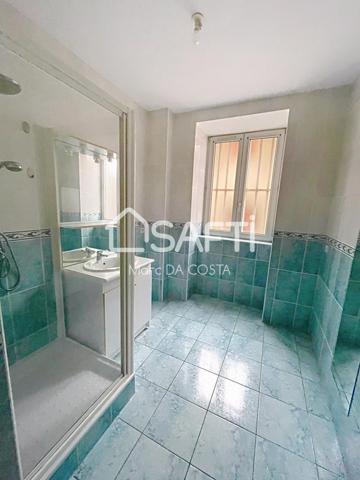 2 CHAMBRES.APPARTEMENT TRAVERSANT.GRANDE PIECE DE VIE.PARKING SECURISE