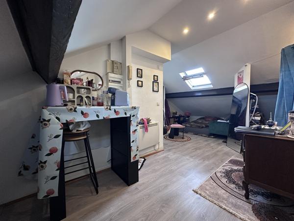 REIMS – SECTEUR CERNAY – STUDIO VENDU LOUÉ – IDÉAL INVESTISSEUR
