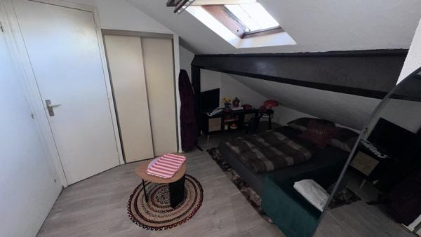 REIMS – SECTEUR CERNAY – STUDIO VENDU LOUÉ – IDÉAL INVESTISSEUR