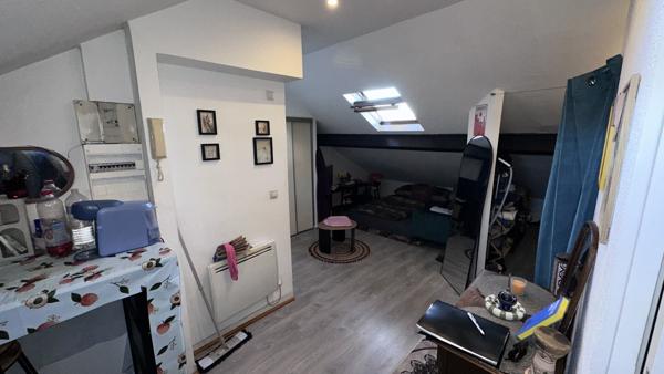 REIMS – SECTEUR CERNAY – STUDIO VENDU LOUÉ – IDÉAL INVESTISSEUR