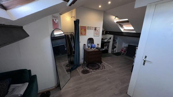 REIMS – SECTEUR CERNAY – STUDIO VENDU LOUÉ – IDÉAL INVESTISSEUR