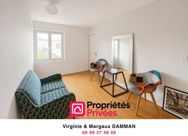 Maison rénovée avec extérieurs en centre-ville