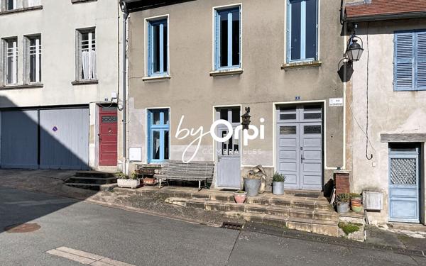 Maison à vendre    4 pièces •  Montaigut