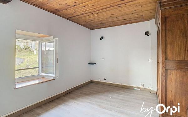 Maison à vendre    4 pièces • 100,87 m2 Pionsat