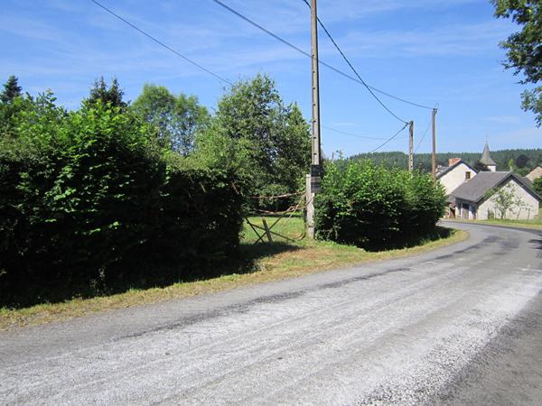Terrain à Bâtir * 19200 Aix * 22 400  €