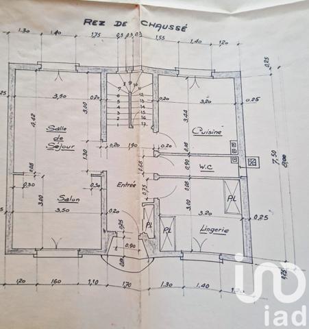 Maison 6 pièces de 201 m² à Suresnes (92150)