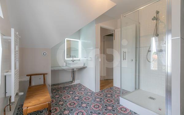 Maison à vendre    6 pièces •  Sucy-en-Brie