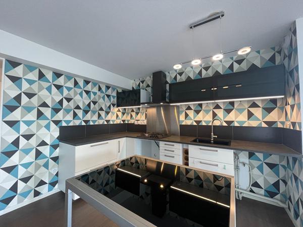 VILLENAVE D'ORNON - Vieux Bourg - Appartement 3 pièces - 67m2 - Terrasse 12m2 - Parking couvert