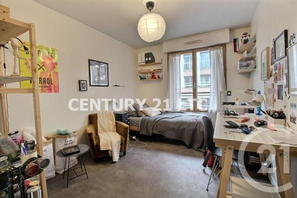 Appartement F4 à vendre  4 pièces - 95,94 m2 ST MAURICE - 94