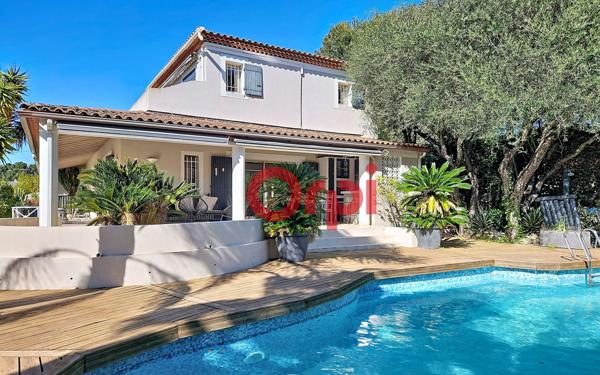 Maison à vendre    4 pièces • 162 m2 Six-Fours-les-Plages