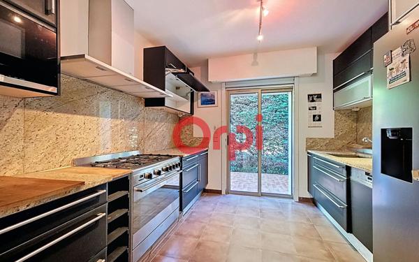 Maison à vendre    4 pièces • 162 m2 Six-Fours-les-Plages